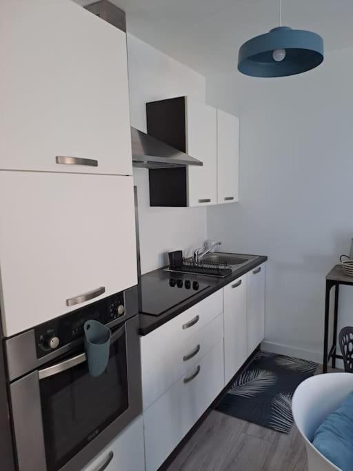 Vakantiehuis Charmante Petite Maison A 2 Pas De La Maison 6 *