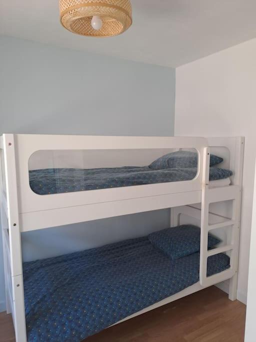Charmante Petite Maison A 2 Pas De La Maison 6